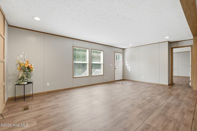 108 Pine Valley Lane, West End, NC 27376