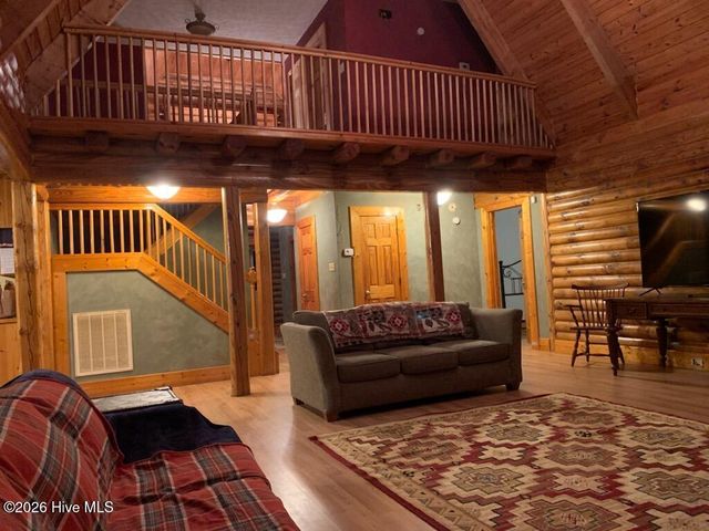 984 Mill Hole Road, Washington, NC 27889