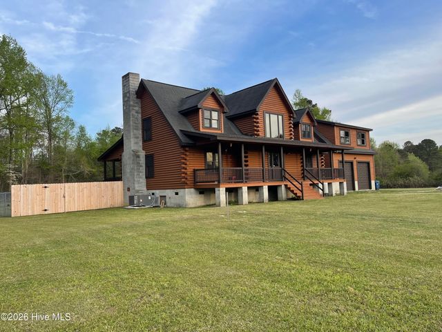 984 Mill Hole Road, Washington, NC 27889