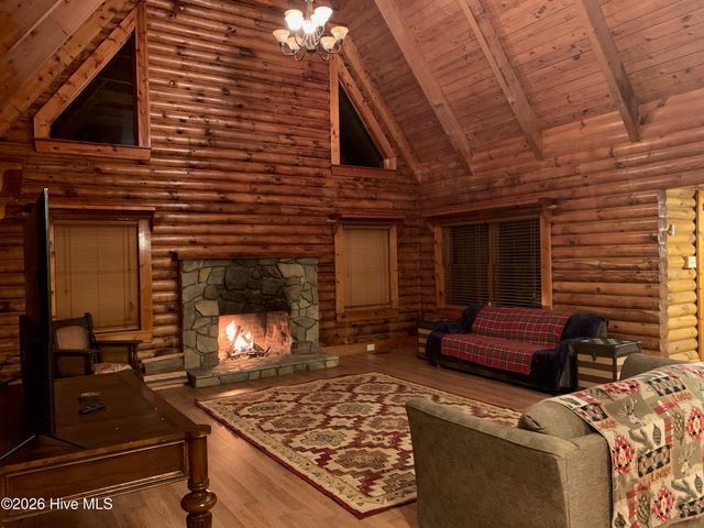 984 Mill Hole Road, Washington, NC 27889