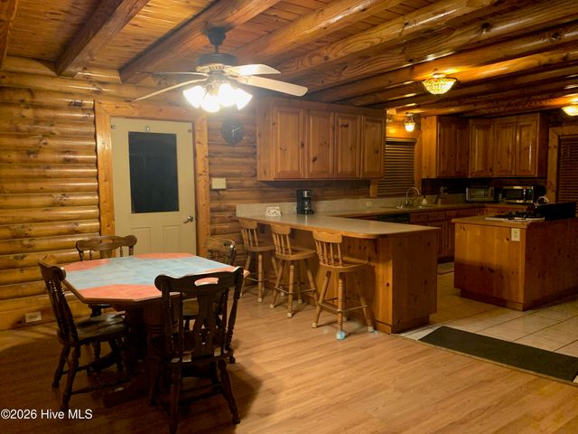 984 Mill Hole Road, Washington, NC 27889