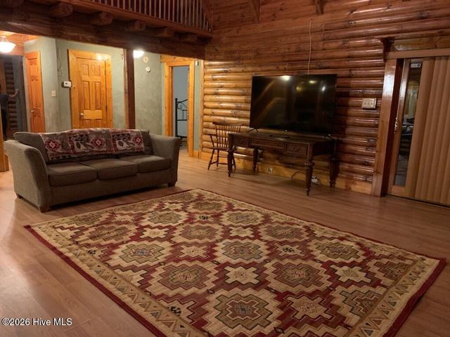 984 Mill Hole Road, Washington, NC 27889