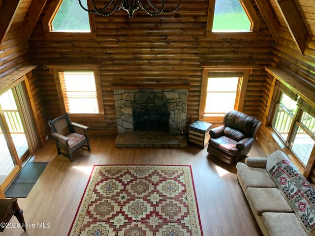 984 Mill Hole Road, Washington, NC 27889