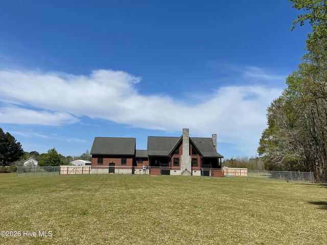 984 Mill Hole Road, Washington, NC 27889
