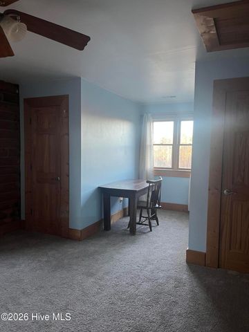 984 Mill Hole Road, Washington, NC 27889