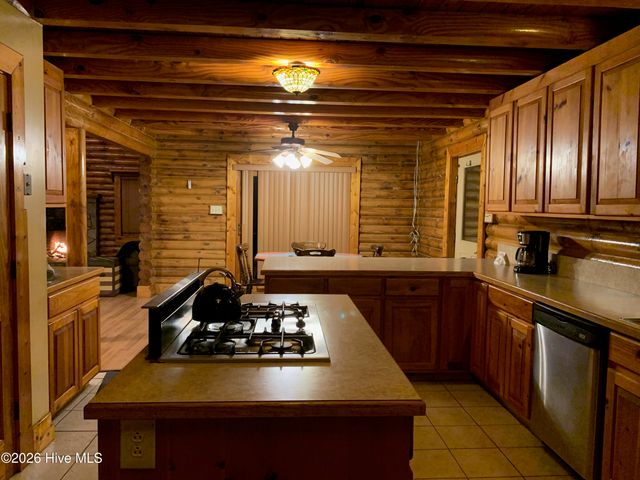 984 Mill Hole Road, Washington, NC 27889
