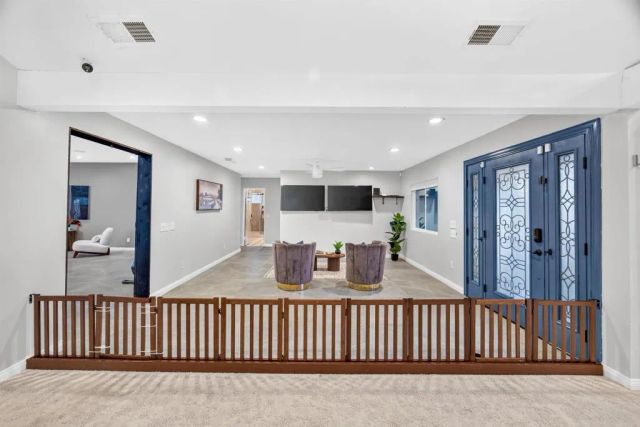 17892 Creciente Way, San Diego, CA 92127