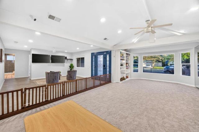17892 Creciente Way, San Diego, CA 92127