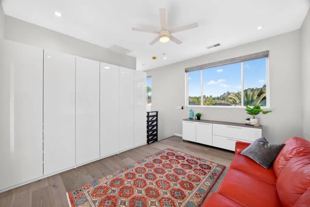17892 Creciente Way, San Diego, CA 92127