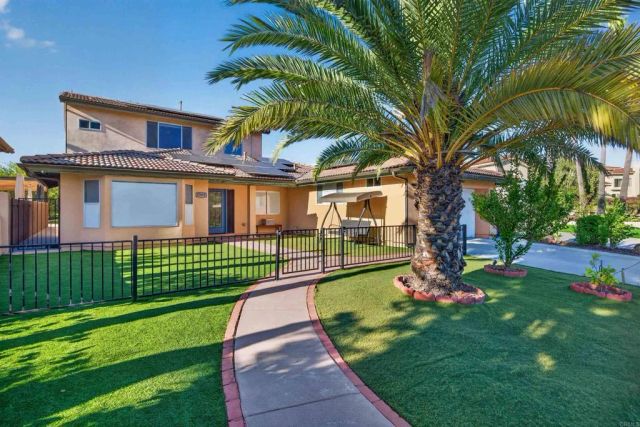 17892 Creciente Way, San Diego, CA 92127