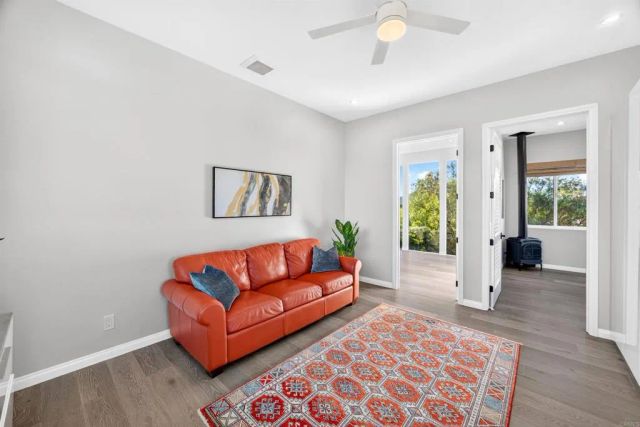 17892 Creciente Way, San Diego, CA 92127