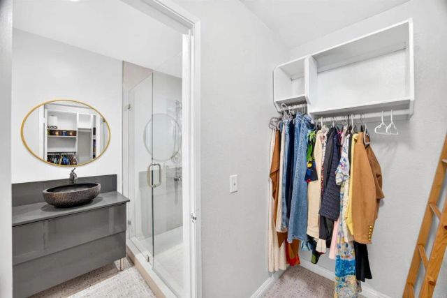 17892 Creciente Way, San Diego, CA 92127