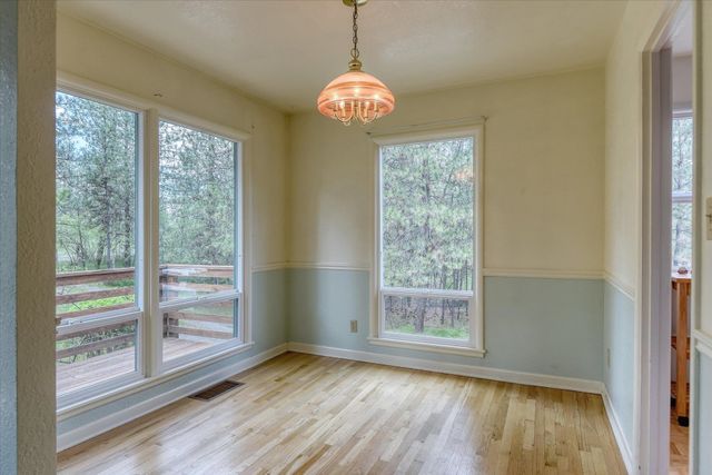 3815 S Merryweather Rd, Spokane, WA 99224