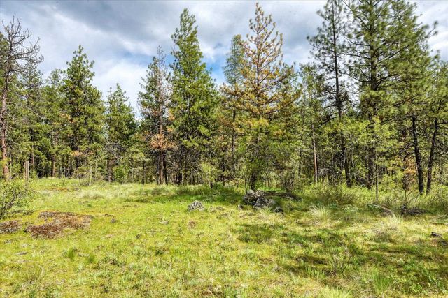 3815 S Merryweather Rd, Spokane, WA 99224