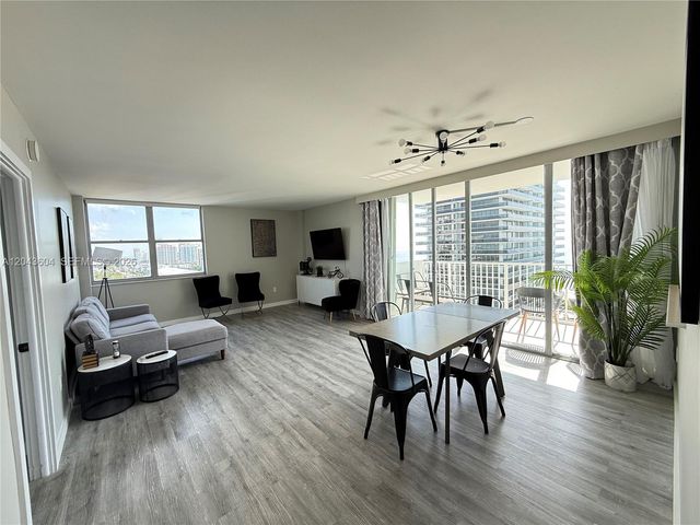 5838 Collins Avenue 15H, Miami Beach, FL 33140