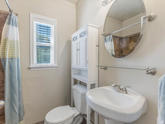 7690 S 1530 W, West Jordan, UT 84084