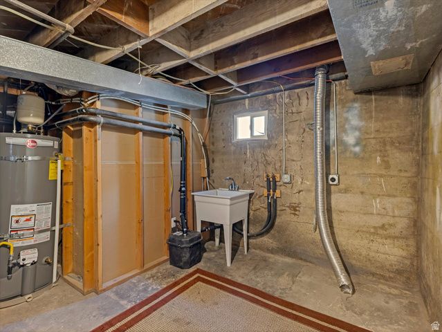 7690 S 1530 W, West Jordan, UT 84084