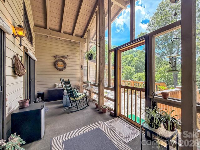 72 Sanctuary Road, Maggie Valley, NC 28751