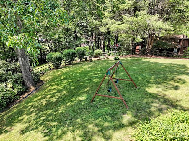 72 Sanctuary Road, Maggie Valley, NC 28751