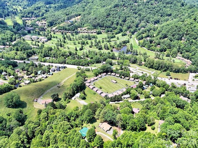72 Sanctuary Road, Maggie Valley, NC 28751