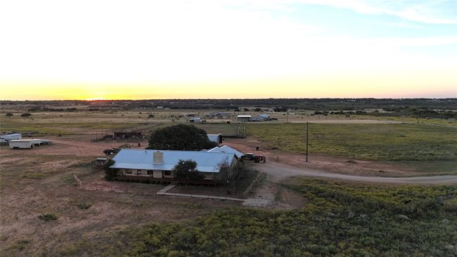 1401 County Road 199, Brownwood, TX 76801
