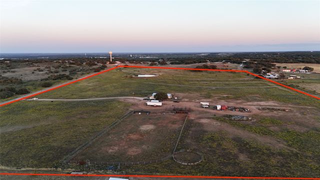 1401 County Road 199, Brownwood, TX 76801