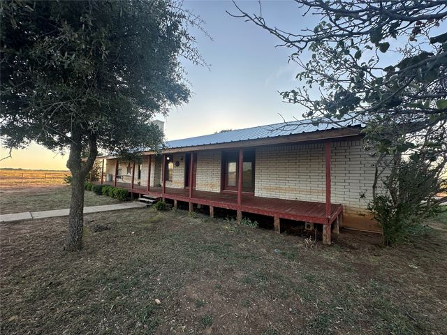1401 County Road 199, Brownwood, TX 76801