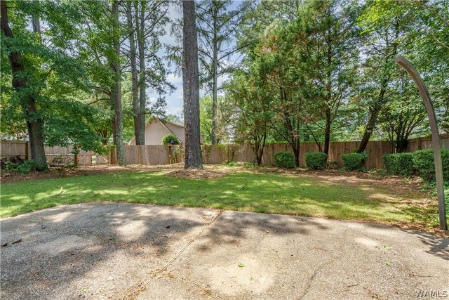 2308 Brandonwood, Tuscaloosa, AL 35406