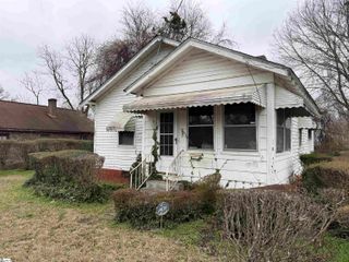 200 King Street, Greer, SC 29651