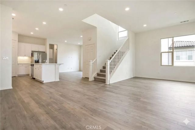 103 Plateau, Irvine, CA 92618