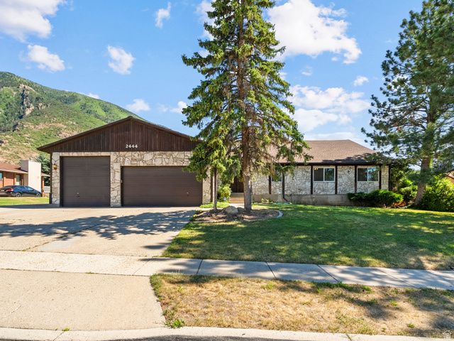 2444 E HIGH MOUNTAIN DR, Sandy, UT 84092