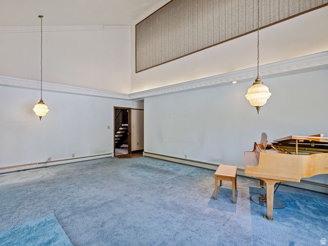 2444 E HIGH MOUNTAIN DR, Sandy, UT 84092