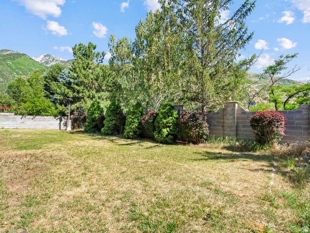 2444 E HIGH MOUNTAIN DR, Sandy, UT 84092