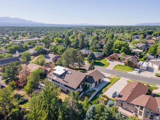 2444 E HIGH MOUNTAIN DR, Sandy, UT 84092