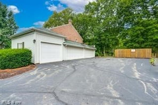 1603 S Main Street B, North Canton, OH 44709