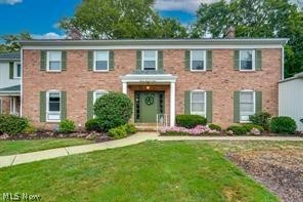 1603 S Main Street B, North Canton, OH 44709