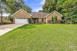 25560 Lakeland Drive, Loxley, AL 36551