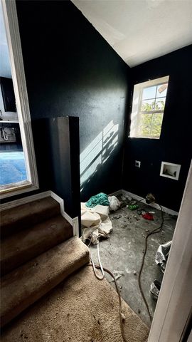 113 Adolphus Avenue, Lake Dallas, TX 75065