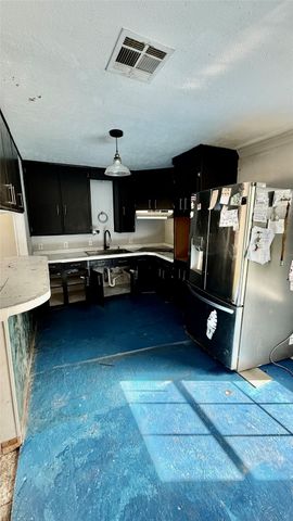 113 Adolphus Avenue, Lake Dallas, TX 75065