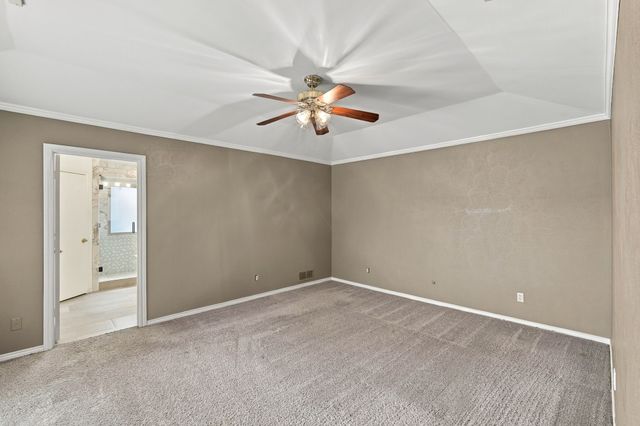 9947 Chimney Hill Lane, Dallas, TX 75243