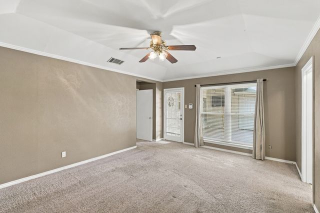 9947 Chimney Hill Lane, Dallas, TX 75243
