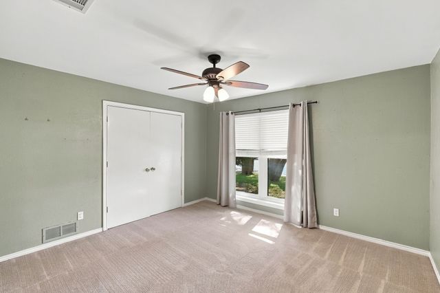 9947 Chimney Hill Lane, Dallas, TX 75243
