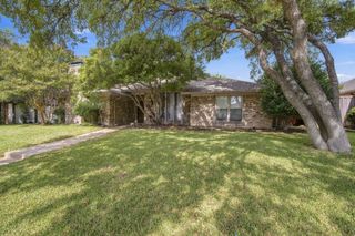 9947 Chimney Hill Lane, Dallas, TX 75243