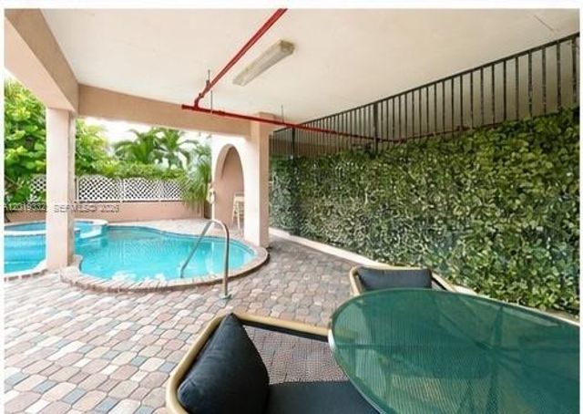 8816 Collins Ave 206, Surfside, FL 33154