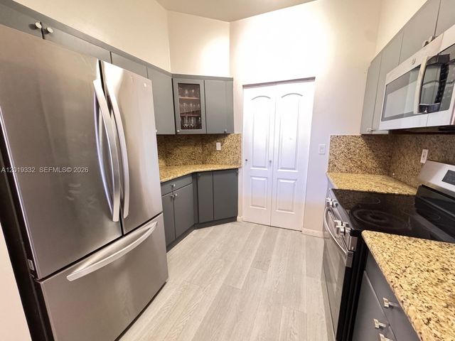 8816 Collins Ave 206, Surfside, FL 33154
