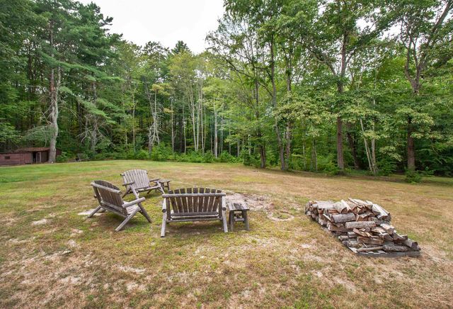 96 Pond View Drive, Auburn, NH 03032