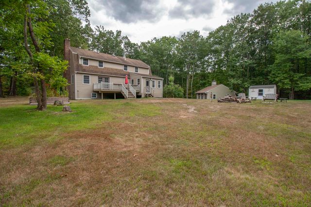 96 Pond View Drive, Auburn, NH 03032