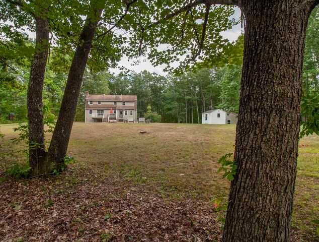 96 Pond View Drive, Auburn, NH 03032