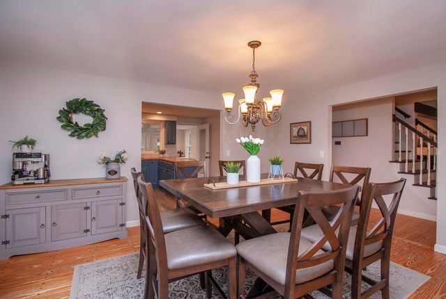 96 Pond View Drive, Auburn, NH 03032