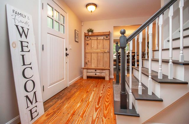 96 Pond View Drive, Auburn, NH 03032